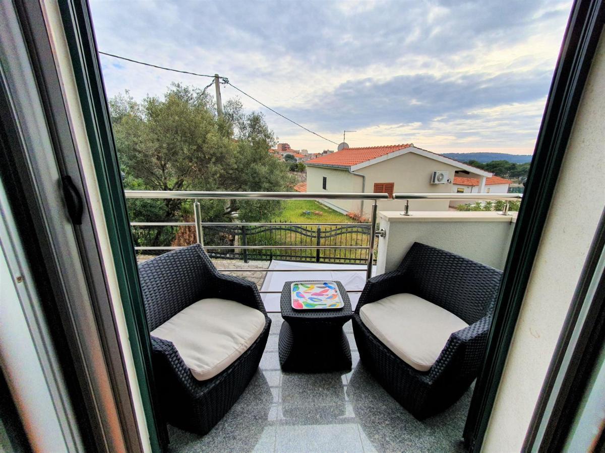 Villa Mira Trogir Exterior foto